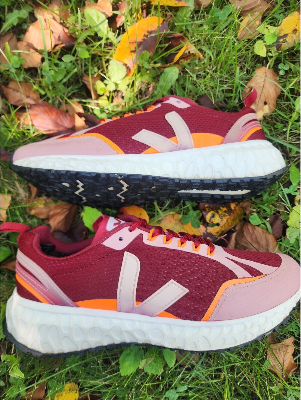 Size 7 - Women's Veja Condor Mesh Grenat Dhalia Running Sneakers - Picture 3 of 9